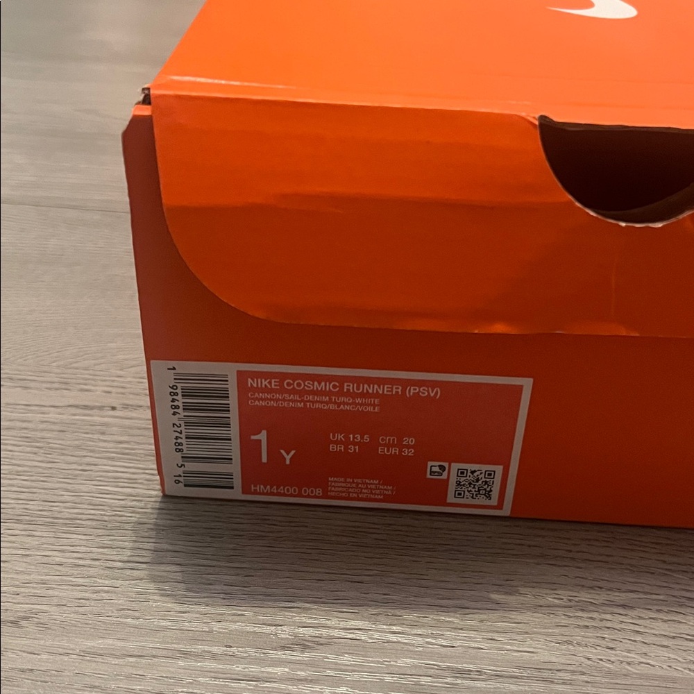 Little Girl’s Nike Cosmic Runner Athletic Shoes - Picture 6 of 6